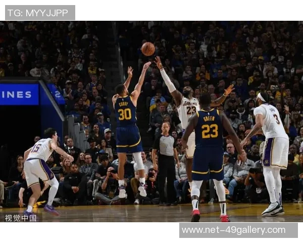 圣诞大战勇气与湖人对决谁将赢得这场篮球盛宴的荣耀